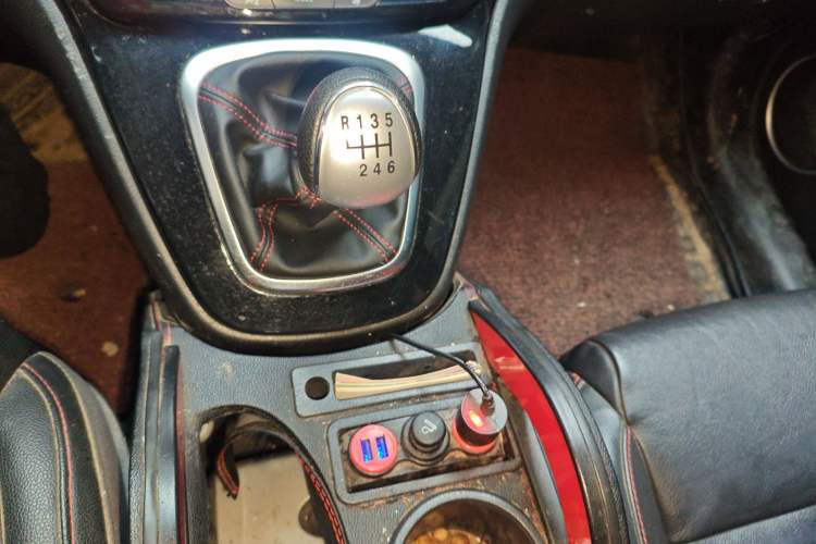 Used Haval H6 2014 Sport Version 1.5T Manual Two-Wheel Drive Elite Edition
