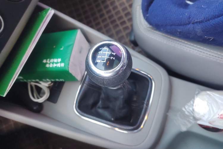 Used Volkswagen Bora 2012 1.6L Manual Comfort Model
