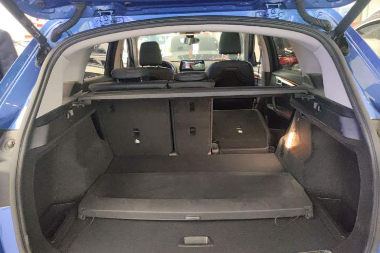 Used BMW X1 2020 sDrive20Li Premium Edition Trunk