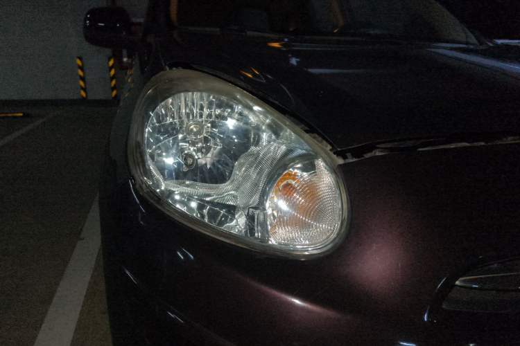 Used Nissan March 2010 1.5L Manual E-Xuan Edition Right Front Headlight