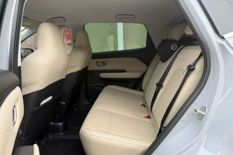Used Wuling Bingo PLUS 2024 401 km Range 5-Seater Version
