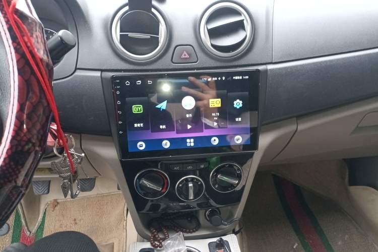 Used CHANGAN Alsvin V3 2015 1.4L Manual Meiruan Model China V Standard
