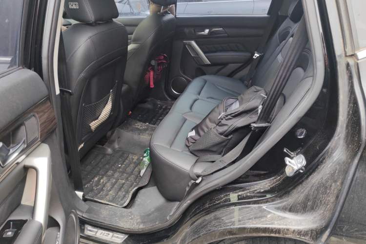 Used Haval H2 2016 Red-Label 1.5T Manual Two-Wheel Drive Luxury Model