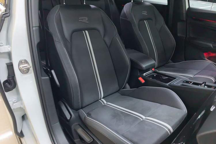 Used Volkswagen Golf 2021 280TSI DSG R-Line
