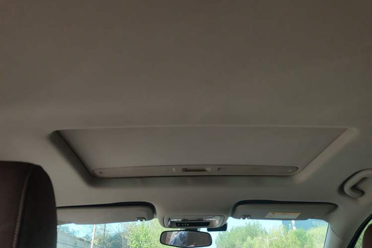 Used Buick Regal 2019 20T Elite Version China VI Standard Headliner