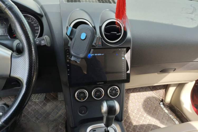 Used Nissan Qashqai 2011 2.0 XV Lea CVT 2WD Audio And AC Panel