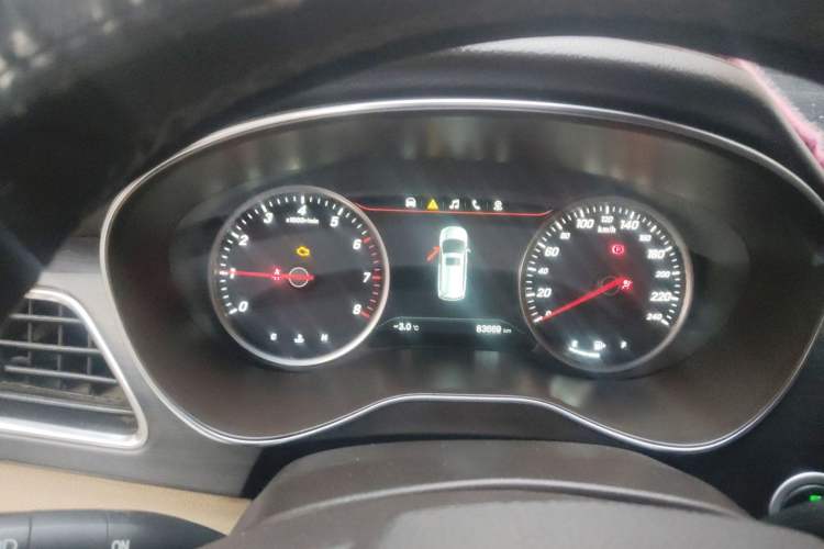 Used Baojun 730 2017 1.5T Manual Prestige Version 7 Seats Instrument Cluster
