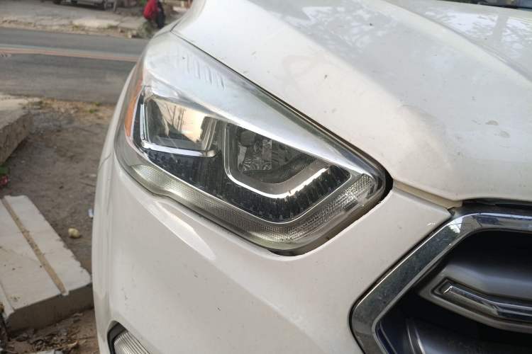 Used Ford Kuga 2017 EcoBoost 180 Four-Wheel Drive Luxury Wing Model
