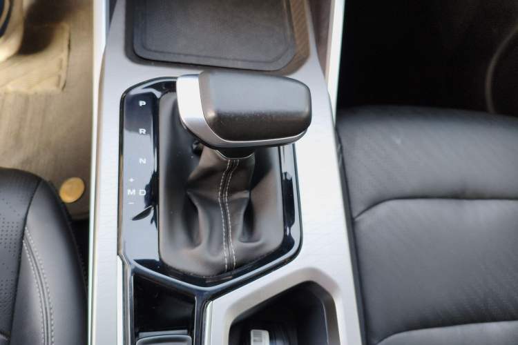 Used Geely Auto Emgrand 2022 4th Generation 1.5L CVT Luxury Model