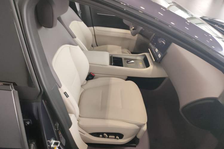 Used Avatr 12 2025 Ultra Extended-Range Edition
