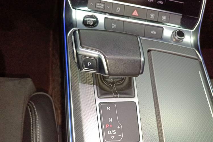 Used Audi A7L 2022 45 TFSI S-line Dream-Building Edition
