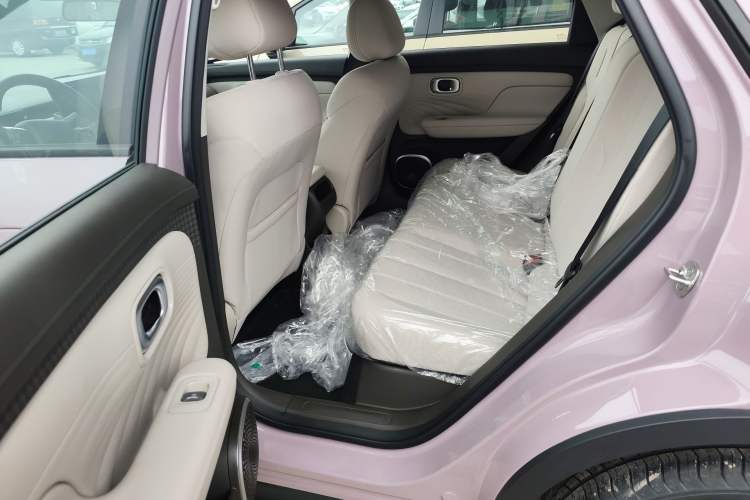 Used AION UT 2025 330 Starlight Edition Left Rear Seat