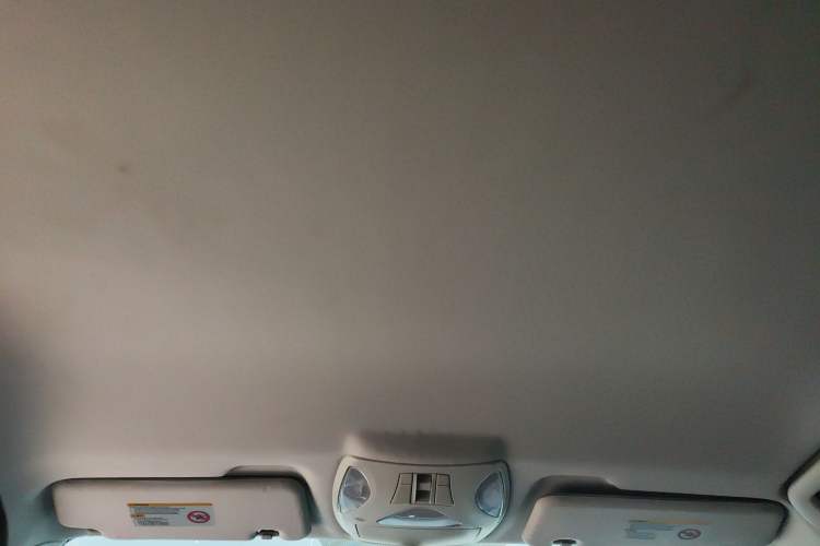 Used GAC Trumpchi GS5 2014 2.0L Automatic Two-Wheel Drive Deluxe Edition Headliner