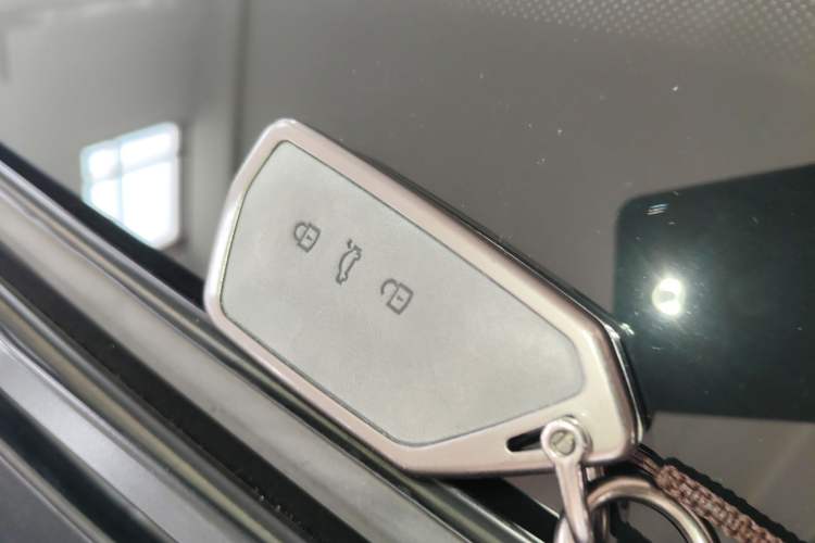 Used Volkswagen ID.3 2025 Smart Version Pure & Intelligent Enjoyment Edition
