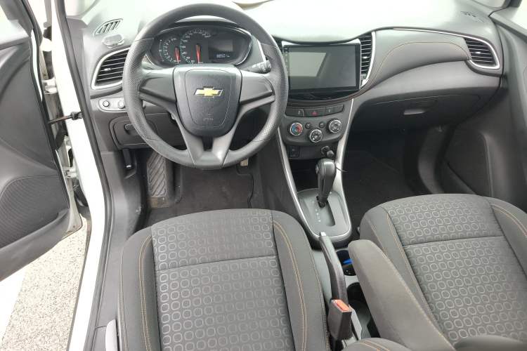 Used Chevrolet Trax 2018 330T Automatic Two-Wheel Drive Elite Model
