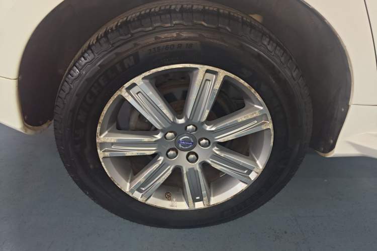 Used Volvo XC60 2017 T5 AWD Smart Upgrade Edition