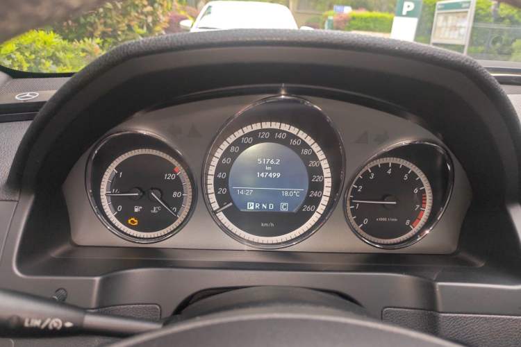Used Mercedes-Benz C-Class 2010 C 200 CGI Fashion Model Instrument Cluster