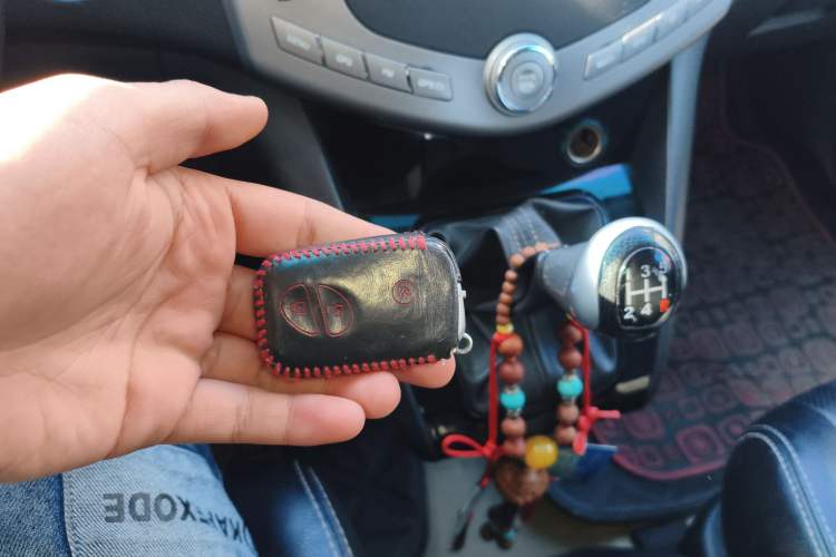 Used BYD S6 2013 Jingyue Edition 2.0L Manual Luxury Model 5 Seats