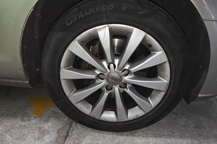Used Audi A6L 2014 30 FSI Comfort Model

