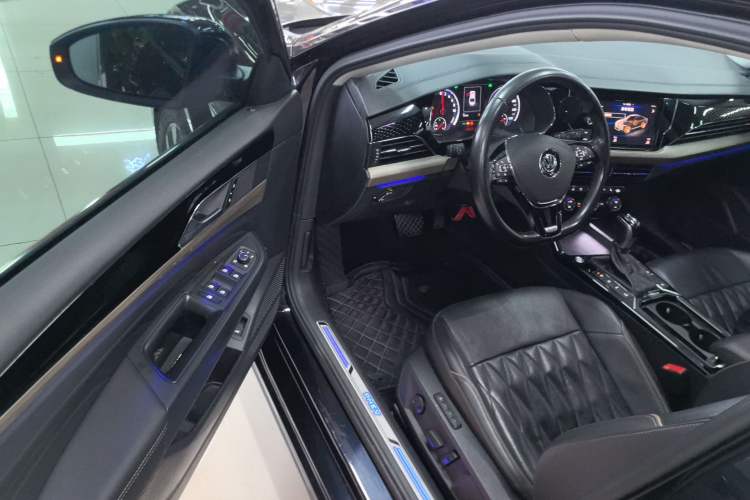 Used Volkswagen Passat New Energy 2019 430 PHEV Hybrid Luxury Edition Driver Seat