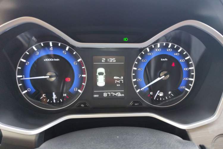 Used Geely Auto Vision X3 2019 Upgraded Model 1.5L Manual Elite Version