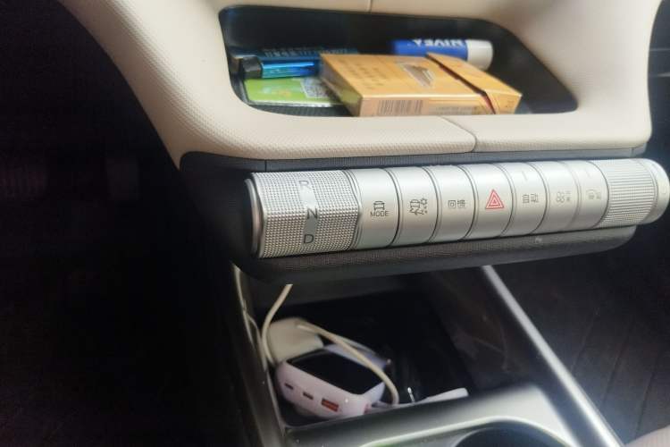 Used BYD Dolphin 2025 420km Free Edition Gear Lever