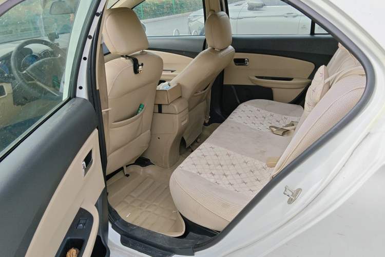 Used Chery E3 2013 1.5L Manual ZhiShang Model