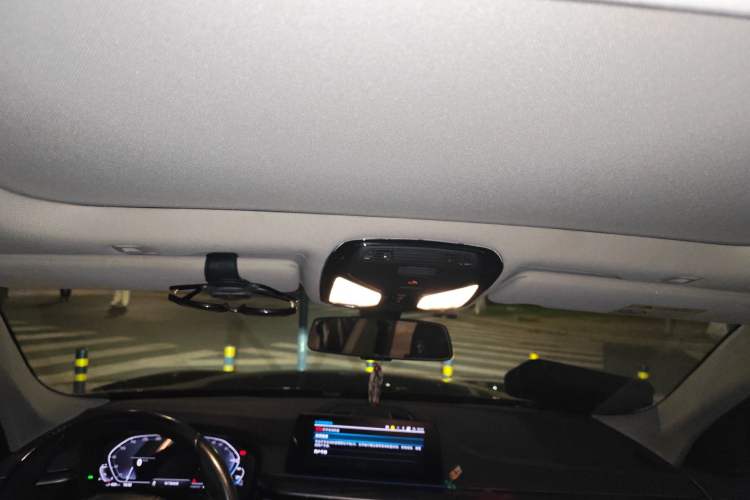 Used BMW 5 Series New Energy 2020 Mileage Upgrade Version 530Le Luxury Package