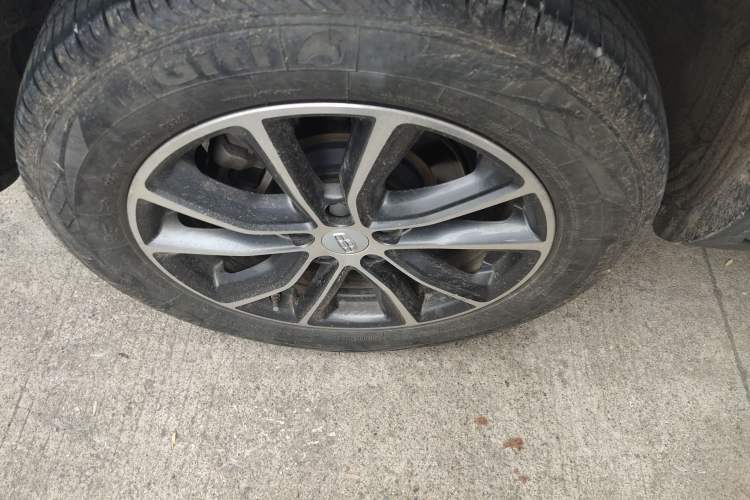 Used Geely Auto Emgrand X7 Sport 2020 1.8TD DCT Two-Wheel Drive Smart Connect 4G-Enabled Version Exterior 5