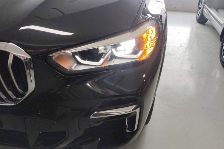 Used BMW X5 2022 Restyled xDrive 30Li M Sport Package