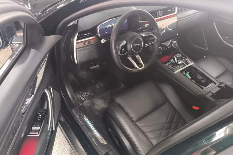 Used Jaguar XFL 2022 XFL 2.0T P250 Two-Wheel-Drive Prestige Luxury Edition Driver Seat