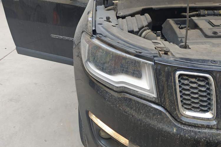 Used Jeep Compass 2017 200T Automatic Family Edition