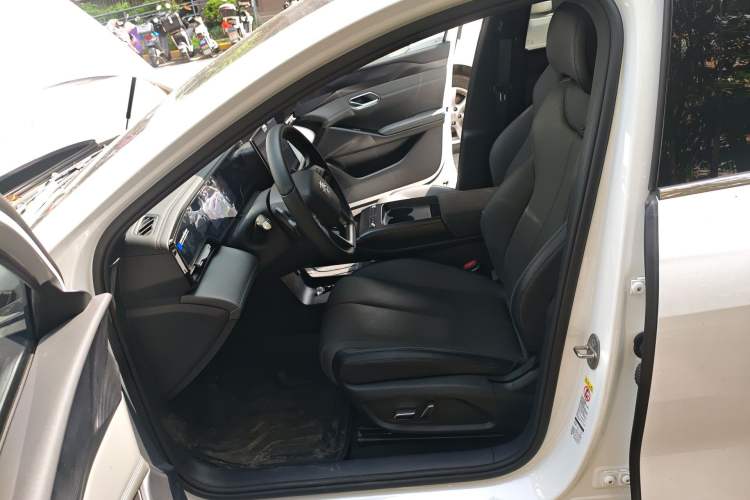 Used BYD Qin L 2025 EV 470KM Leading Edition Left Front Seat