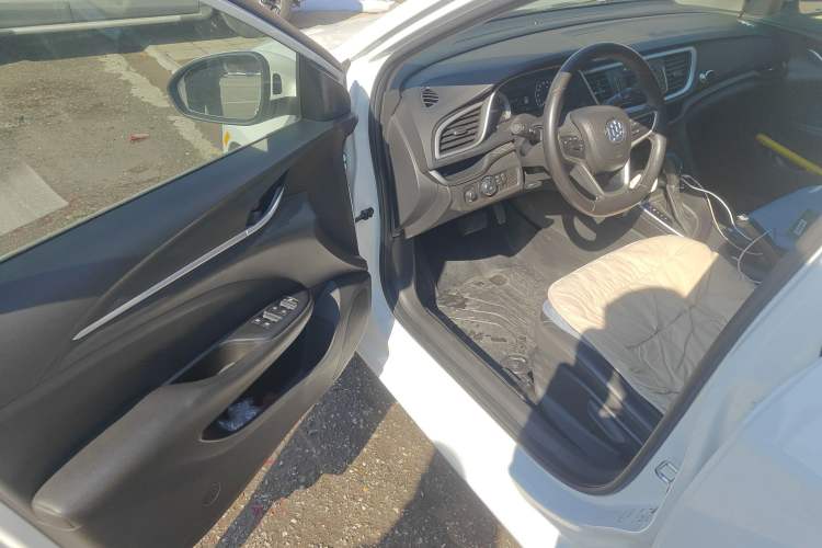 Used Buick Excelle GX 2018 18T Automatic Elite Model
