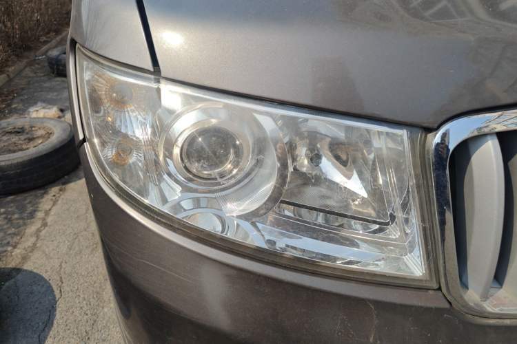 Used Jinbei Hiace X30 2013 1.3L Standard Version
