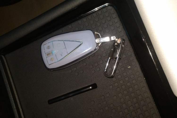 Used Changan UNI-T 2023 Second-Generation 1.5T Prestige Model