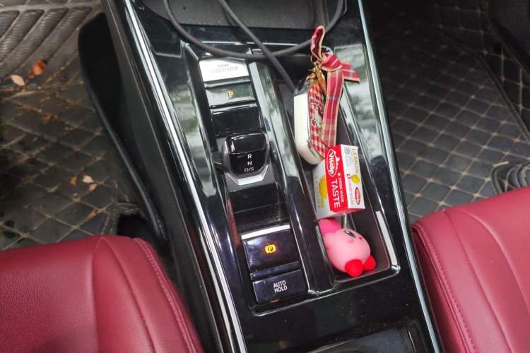 Used Volkswagen Lamando 2022 Lavida L 280TSI DSG Cool & Spicy Edition Gear Lever