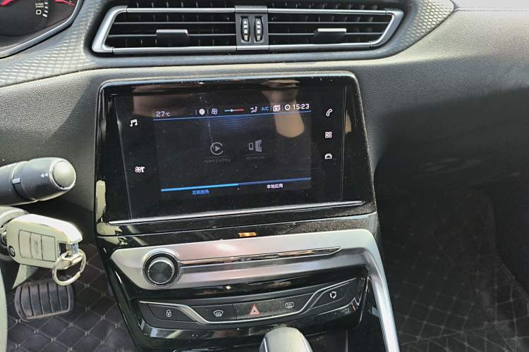 Used Peugeot 308 2019 1.6L Automatic Luxury Version China V Standard Audio And AC Panel