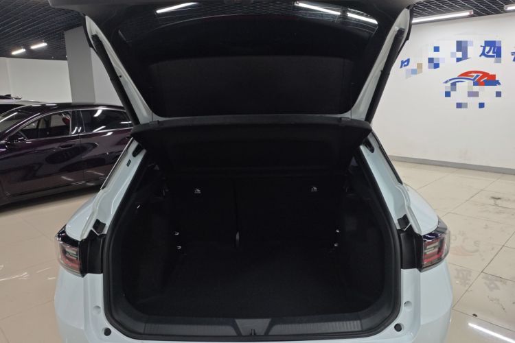 Used Volkswagen ID.4 X 2023 Ultra-Intelligent Long-Range Version
