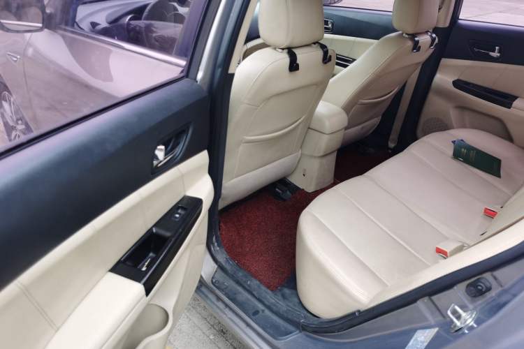 Used Changan Eado 2015 1.6L Manual Luxury Model China V Standard