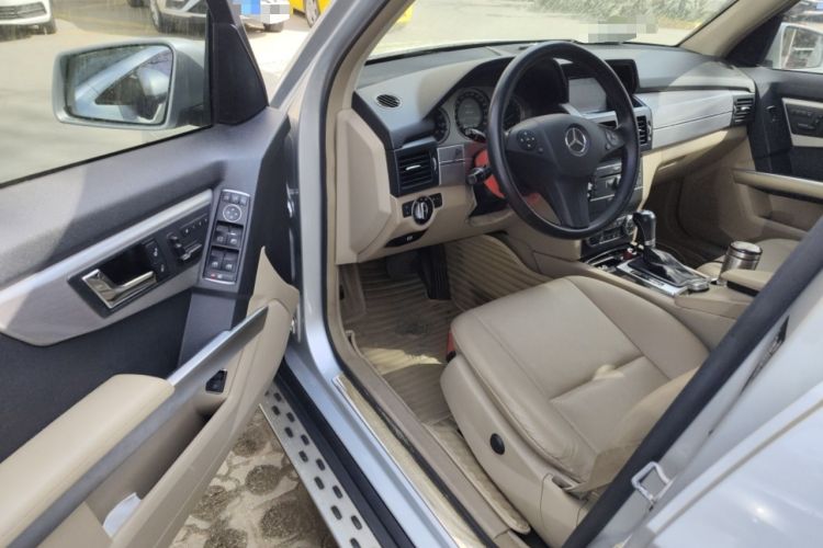 Used Mercedes-Benz GLK-Class 2011 GLK 300 4MATIC Fashion Model
