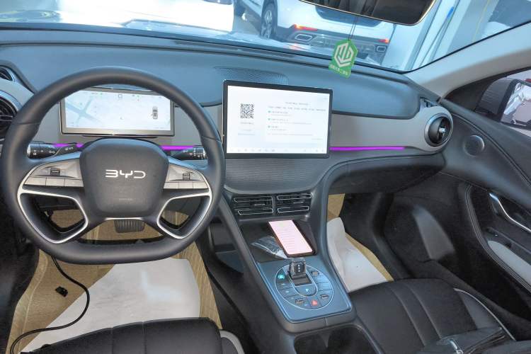 Used BYD Sealion 05 DM-i 2025 DM-i Intelligent Driving 75KM Prestige Model Audio And AC Panel