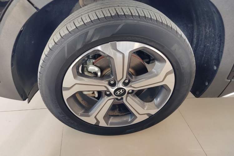 Used Hyundai Santa Fe 2020 380 TGDi Automatic Two-Wheel Drive GLS Luxury Edition Exterior 4