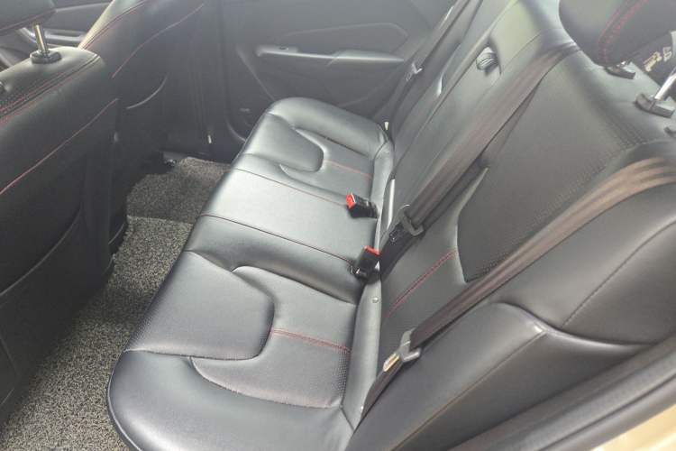 Used Chery Arrizo 5 2016 1.5L CVT Luxury Edition
