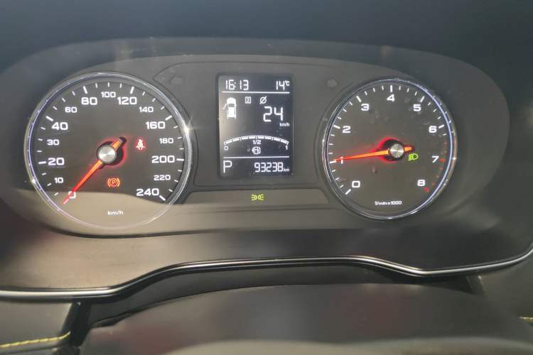 Used Roewe RX5 2020 PLUS 300TGI Automatic Ali National Style Luxury Edition Odometer Close Up