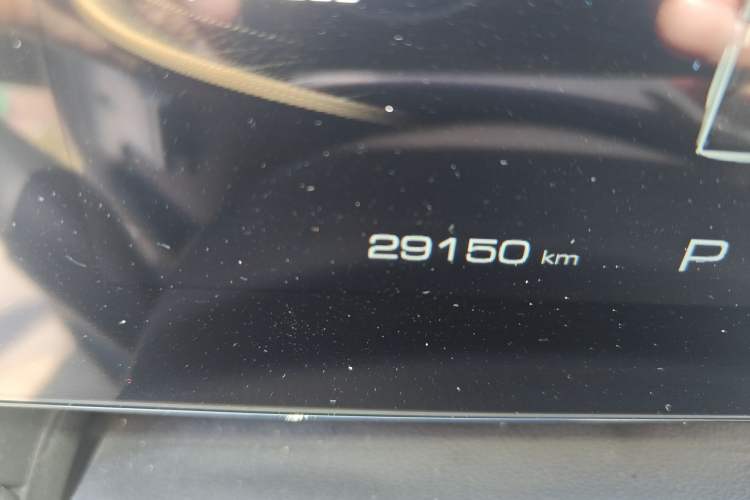 Used Great Wall Poer 2023 2.0T Passenger Version Automatic Diesel 4x4 Comfort Trim – GW4D20M
