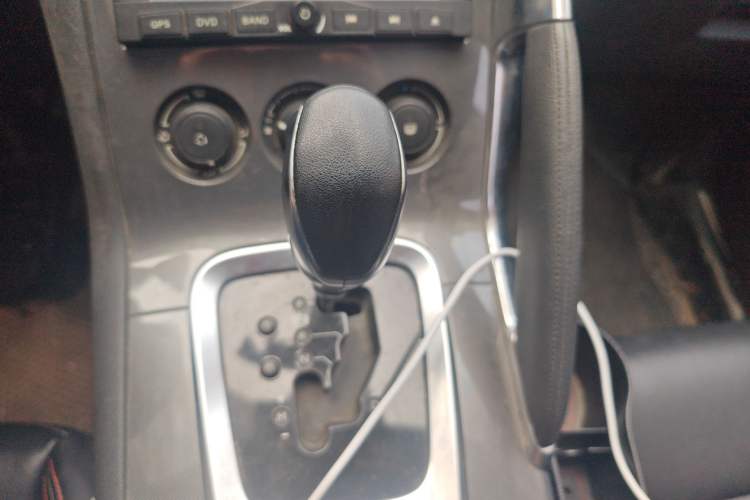 Used Peugeot 3008 2016 2.0L Automatic Trend Edition
