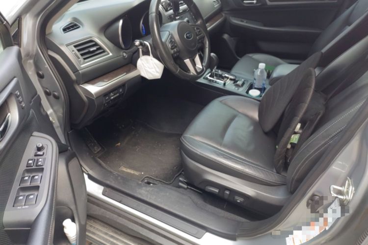 Used Subaru Outback 2015 2.5i Luxury Navigation Edition Driver Seat