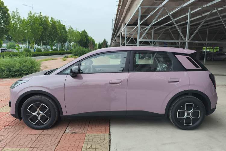 Used AION UT 2025 330 Starlight Edition