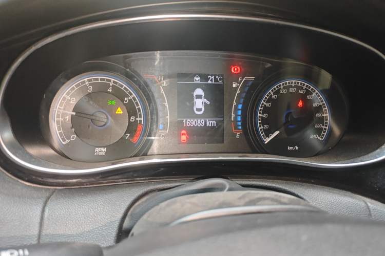 Used Fiat Viaggio 2012 1.4T Manual Enjoyment Edition Instrument Cluster